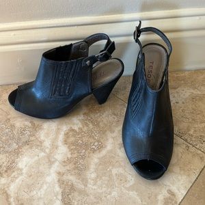 Tesori black heeled open toe sandal/bootie